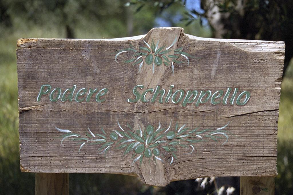 Podere Schioppello Casale Con Appartamenti Privati Cibottola ภายนอก รูปภาพ