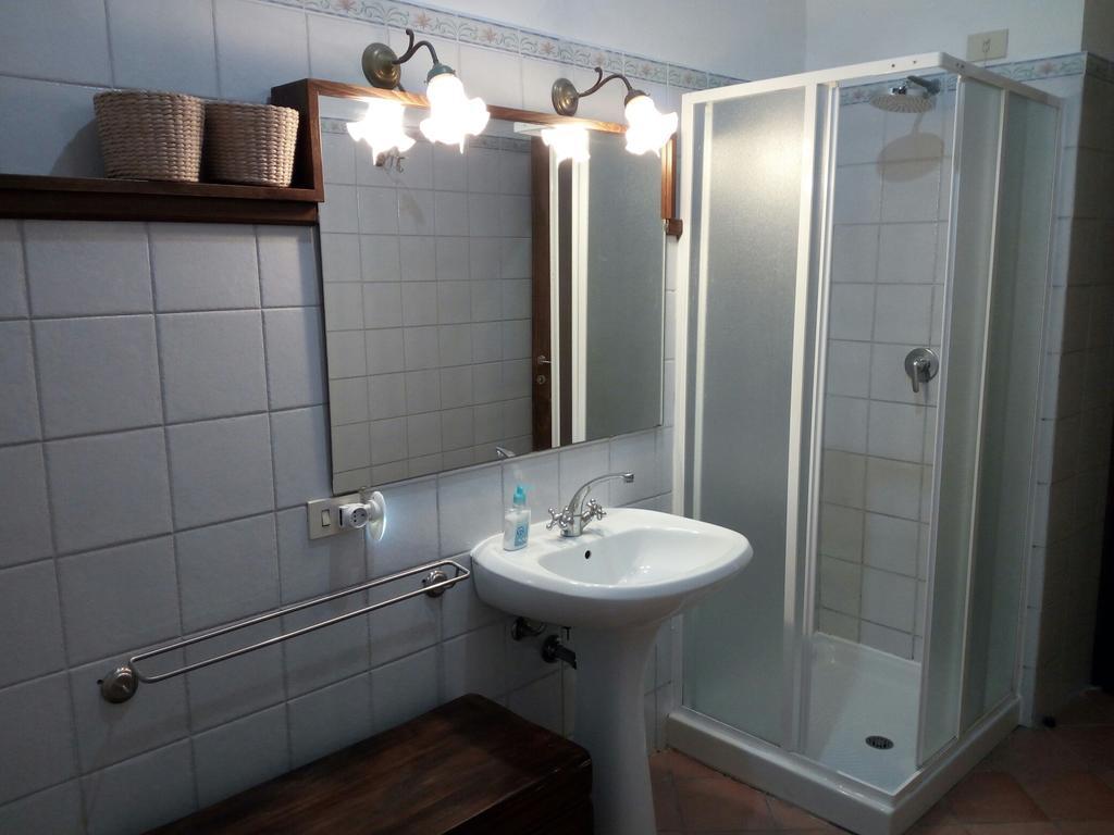 Podere Schioppello Casale Con Appartamenti Privati Cibottola ภายนอก รูปภาพ