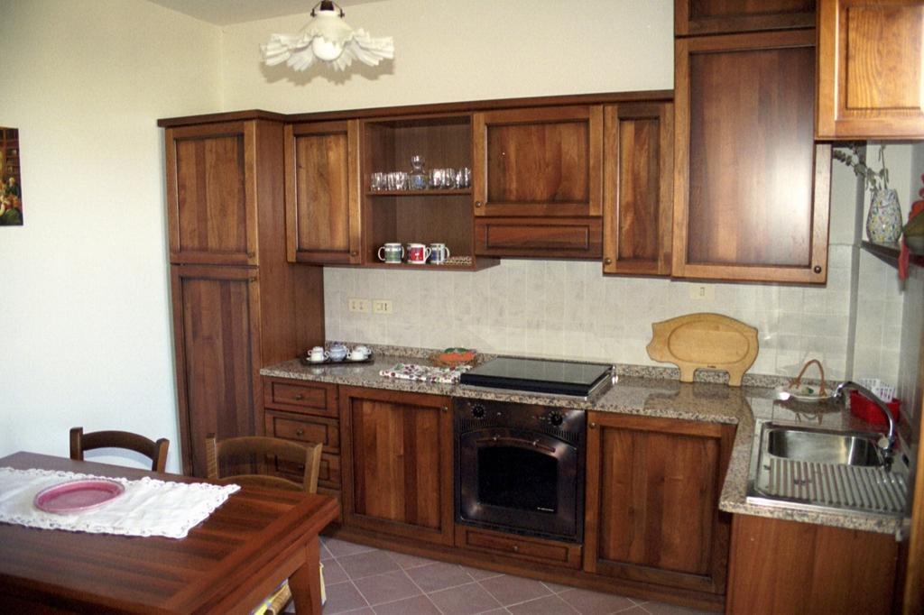 Podere Schioppello Casale Con Appartamenti Privati Cibottola ภายนอก รูปภาพ